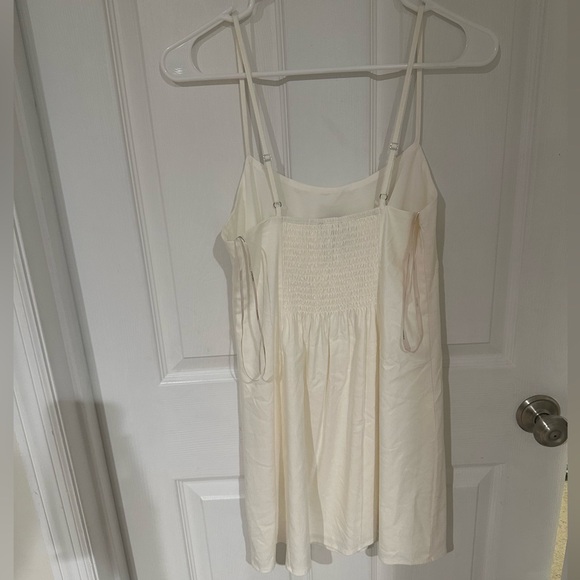 Forever 21 Off-White Spaghetti Strap Dress Size Small. - Picture 1 of 3